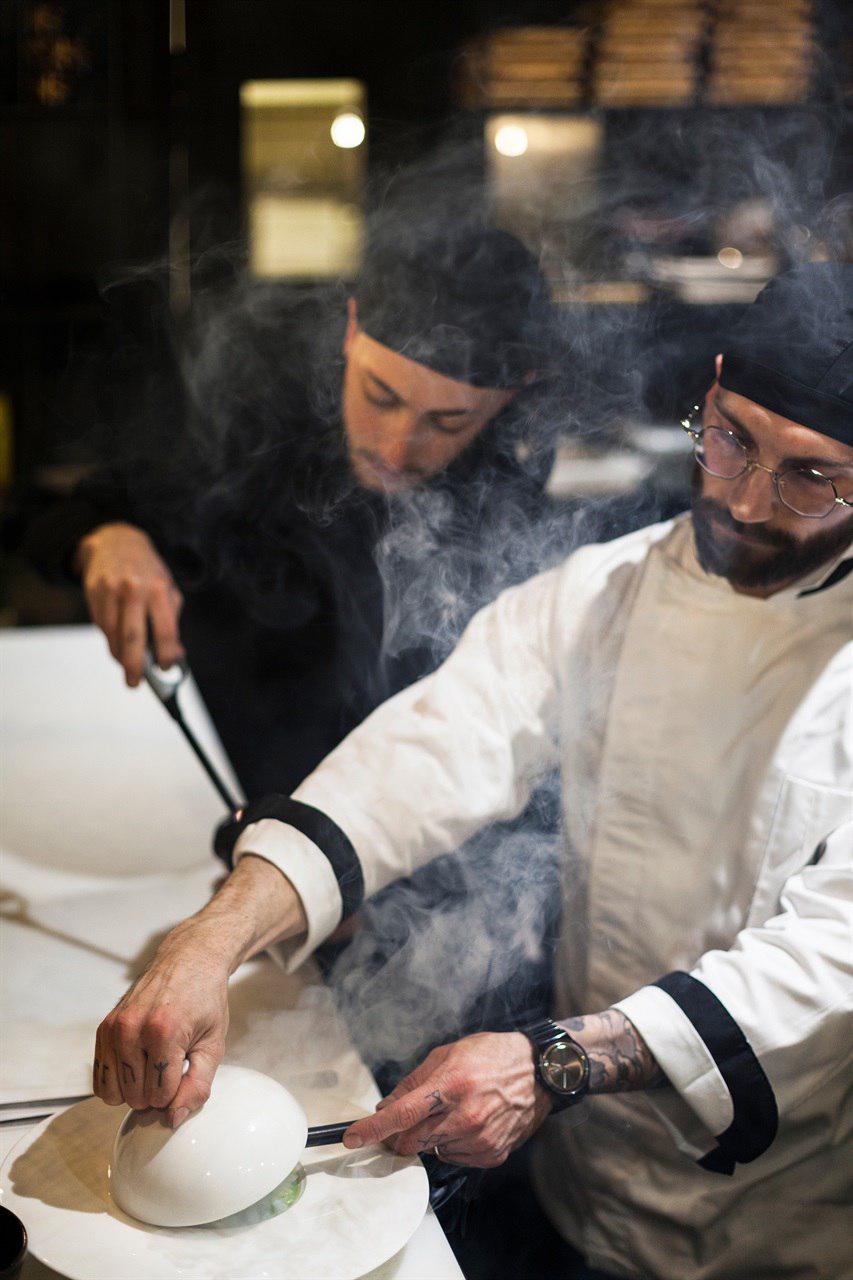 hagakure sushi fusion CASA DIPLOMATICO. VANITY FAIR PARLA DI NOI